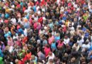 Runners Stop During Race Due To Lack Of Support